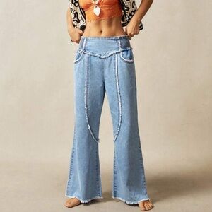 Medium Wash Frayed Detail Pockets Stretchy Denim Pants S M L XL